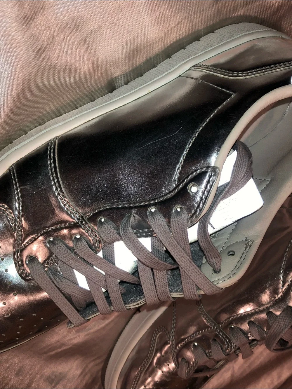 Air Jordan 1 Retro Pinnacle Low Silver